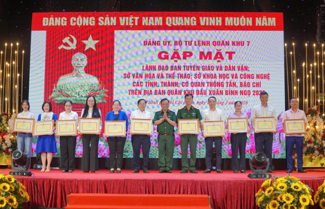 Đưa công tác tuyên truyền về Quân khu 7 đi vào thực chất