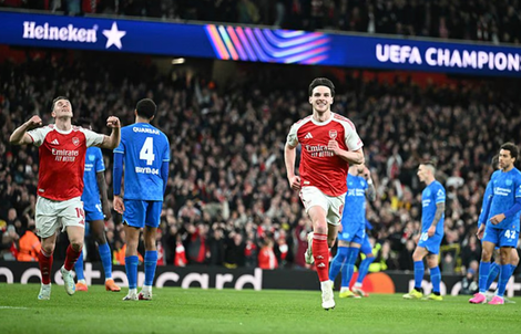 Arsenal - hy vọng còn lại của bóng đá Anh