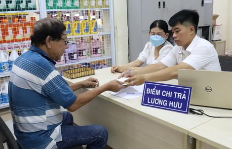 Bộ Nội vụ đề xuất 2 phương án tăng lương hưu từ ngày 1-7