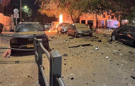 Iran đe dọa 5 nhà máy điện lớn của Israel, nhà sản xuất Vòm Sắt dính đòn?