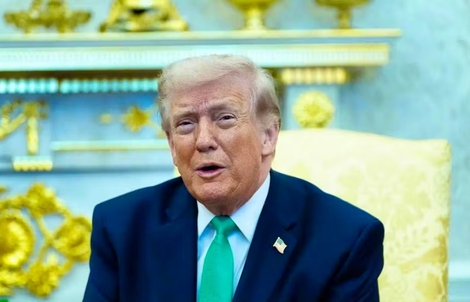 Ông Donald Trump cảnh báo Iran, "nhắn nhủ" Israel