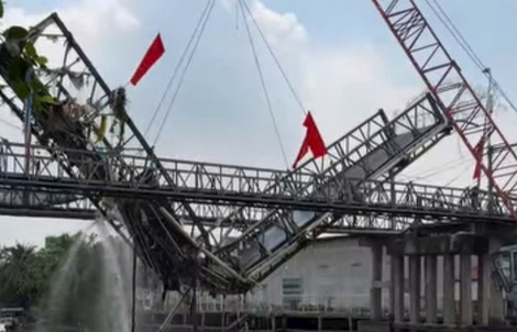 Vụ sập cầu ở Cần Thơ: Sẽ xử lý tài xế và chủ doanh nghiệp 