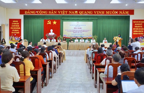 Hơn 200 cử tri phường Vũng Tàu tiếp xúc ứng cử viên ĐBQH và HĐND TPHCM