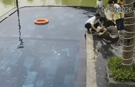 Cháu bé 3 tuổi đuối nước tại hồ bơi khu nghỉ dưỡng