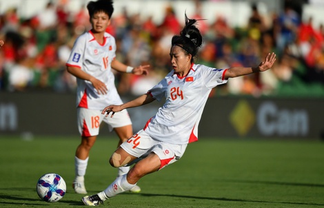 Bóng đá nữ: Hệ quả của hai hướng đi