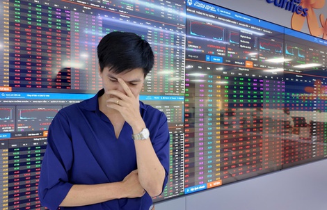 Chứng khoán lao dốc 51 điểm, nhà đầu tư cầm cổ phiếu nên làm gì?