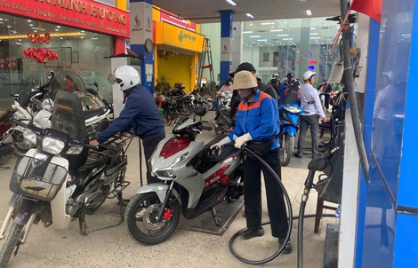 Liên tiếp chi mạnh quỹ Bình ổn giá xăng dầu, số dư còn bao nhiêu?