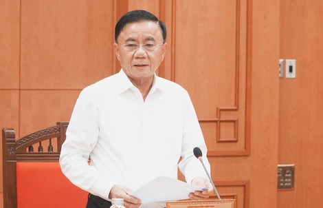 Bộ Chính trị: Bảo đảm nguồn cung, ổn định giá nhiên liệu trong tình hình mới