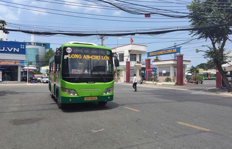 Tây Ninh chấn chỉnh việc tự ý tăng giá vé xe buýt tuyến Long An - Chợ Lớn