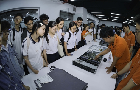 Học sinh chạm nghề, sinh viên chạm việc tại Tech Fest & Job Fair 2026