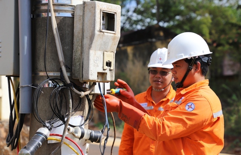 Chạy đua tiết kiệm điện trước mùa cao điểm