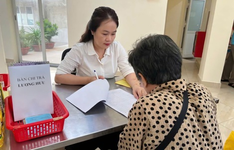 Chọn cách tăng lương hưu: Công bằng hay chia sẻ?