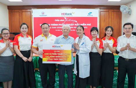 HDBank: 20 năm bền bỉ mang ánh sáng đến bệnh nhân có hoàn cảnh khó khăn