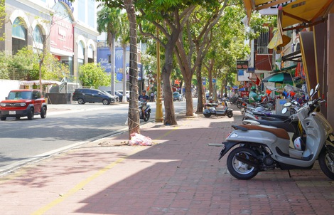 Phường Vũng Tàu ban hành mức thu phí sử dụng tạm thời vỉa hè, lòng đường