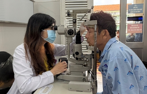 Nhiều người hỏng mắt vì pháo nổ dịp Tết