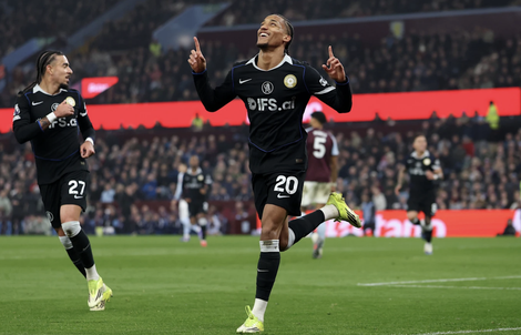 Joao Pedro lập hat-trick, Chelsea nhấn chìm chủ nhà Aston Villa