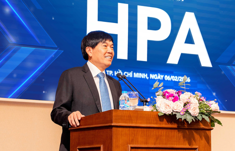 Con trai "vua" thép Trần Đình Long đăng ký mua vào 50 triệu cổ phiếu HPG
