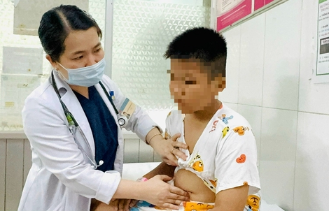 TPHCM: Thông tin mới nhất vụ nghi ngộ độc thực phẩm tại Trường Tiểu học Bình Quới Tây