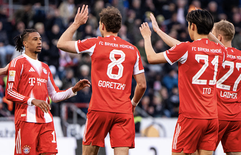 Bayern Munich dội mưa bàn thắng trước St.Pauli, xô đổ kỷ lục 54 năm Bundesliga