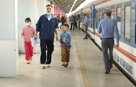 Đường sắt tăng chuyến phục vụ cao điểm hè 2026