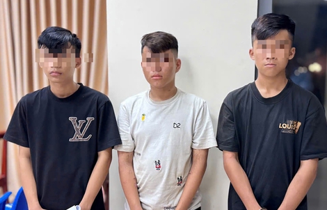Bắt khẩn cấp 3 thiếu niên gây ra 3 vụ cướp táo tợn