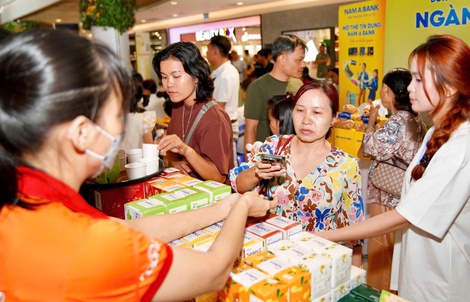 Hàng nhãn riêng Co.op phát triển ngành hàng trà và cà phê