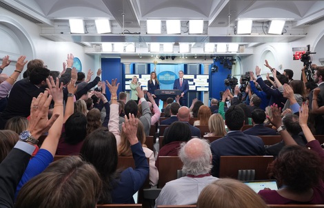 Mỹ chuyển hướng chiến lược đối với Iran