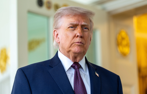 Ông Donald Trump nói Israel "bị cấm" ném bom ở Lebanon, Iran "hứa không bao giờ đóng Hormuz"