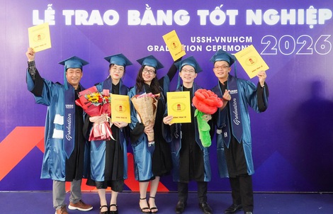 Học vị là bước chuyển cho hành trình học tập suốt đời