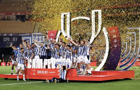 Sociedad hạ Atletico Madrid loạt "đấu súng", đăng quang Cúp Nhà vua