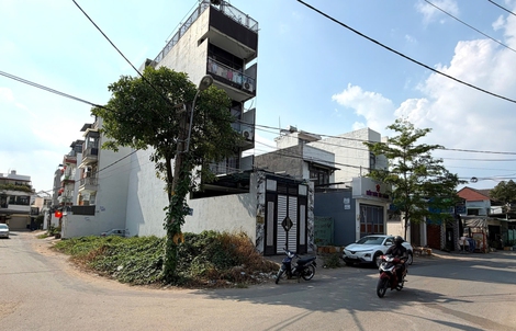 Trầy trật xây nhà, ngóng chờ quy chế mới
