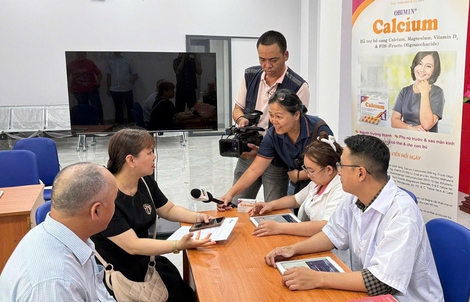Cứ 3 phụ nữ, có 1 người bị loãng xương