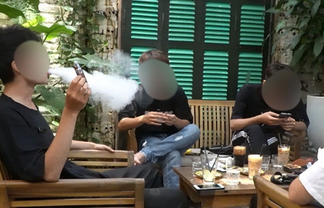 Cho hút thuốc lá điện tử tại chỗ có thể bị phạt tới 10 triệu đồng