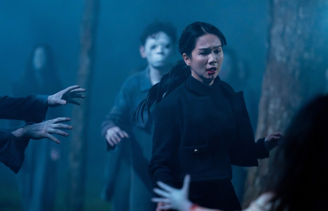 Xuân Lan "lừa" Ngọc Trinh, Rima Thanh Vy, Phương Linh xuống cõi âm