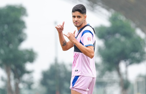 "Chân chuyền" số 1 V-League khiến người hâm mộ Việt Nam lo lắng