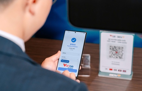 Du khách Hàn Quốc tới Việt Nam không cần đổi tiền mặt