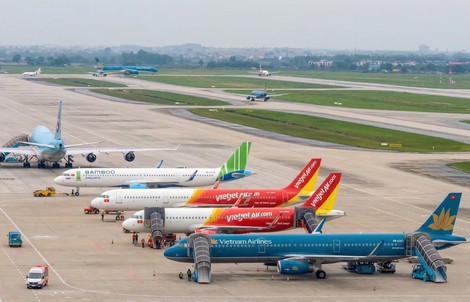 Giá vé máy bay dịp 30-4 tăng từng ngày, có chặng vượt 5 triệu đồng