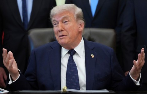 Tổng thống Donald Trump nói về việc “dùng vũ khí hạt nhân chống Iran”