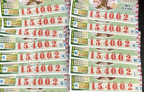 Sáng 25-4, lộ diện nơi trúng giải độc đắc 14 vé xổ số miền Nam