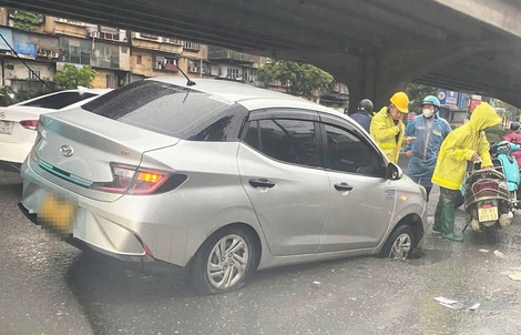 Liên tục xảy ra sụt hố trên đường, ai phải chịu trách nhiệm?