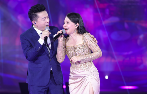 Cẩm Ly - Lam Trường được khán giả cổ vũ cuồng nhiệt