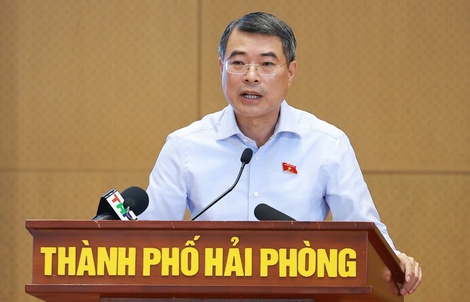 Sắp nâng mức chịu thuế hộ kinh doanh lên 1 tỉ đồng/năm