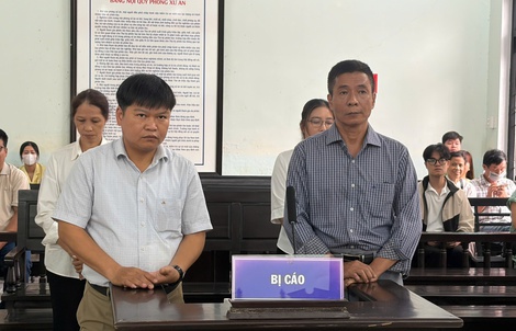 Cựu Giám đốc CDC Huế chủ mưu "lợi dụng chức vụ" trong vụ án tiêm chủng