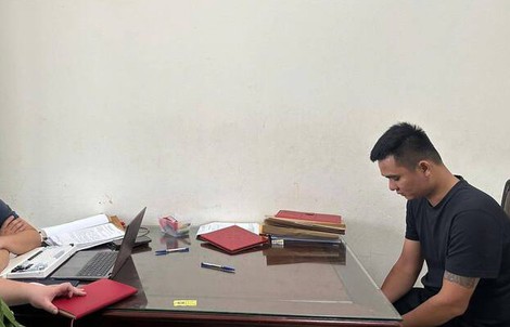 Tài xế điều khiển ô tô bỏ trốn sau khi tông tử vong nữ công nhân môi trường