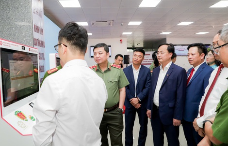 Agribank đồng hành cùng tỉnh Quảng Ninh triển khai mô hình Kiosk thông minh