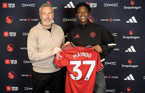 Kobbie Mainoo gia hạn 5 năm với Man United, lương tăng gấp 8 lần