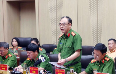 Bộ Công an nghiên cứu sản xuất pháo hoa đa dạng về màu sắc, giá cả hợp lý
