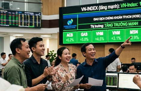 VN-Index tăng vọt hơn 74 điểm ngay khi mở cửa giao dịch 8-4