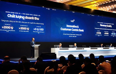 Chứng khoán bùng nổ, ngân hàng đầu tiên chốt chia cổ tức bằng tiền mặt năm 2026