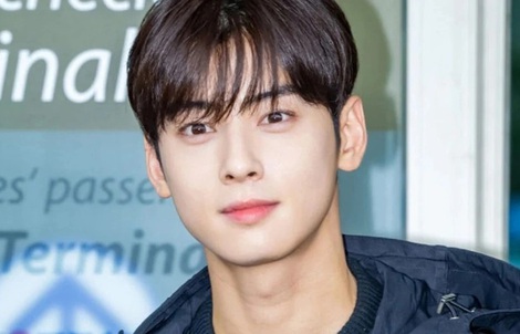 Mỹ nam Cha Eun-woo liên tiếp đối mặt khó khăn